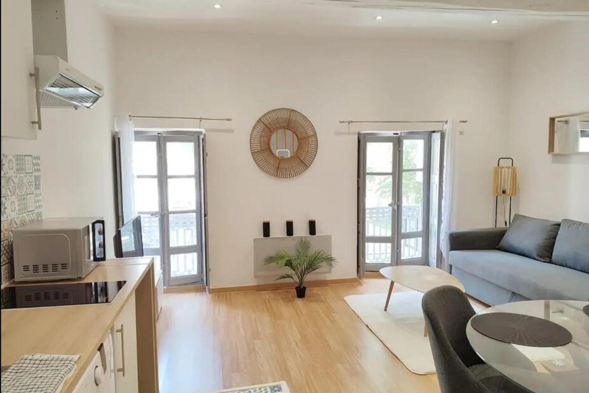 Atlas - Arya Apartment Nimes Exterior photo